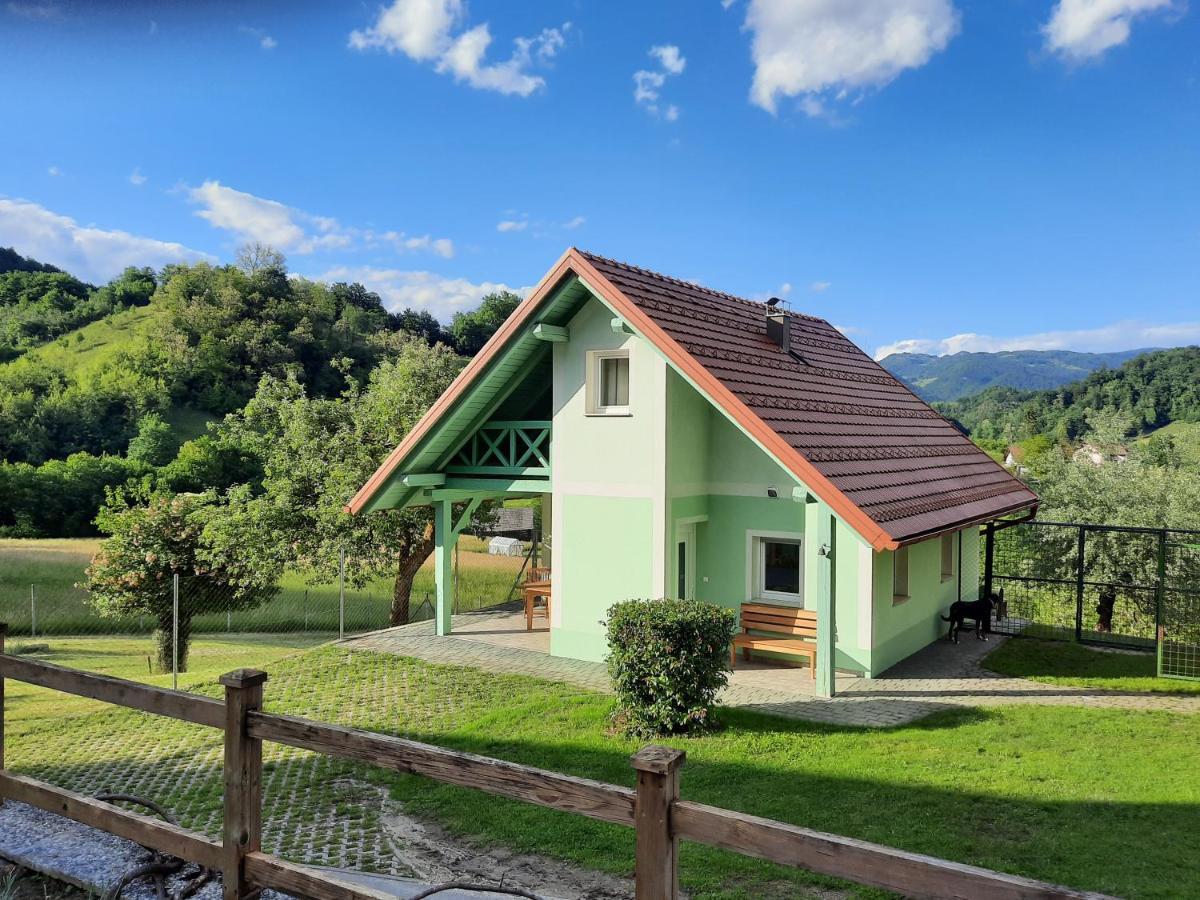 Holiday Home Neokrnjena Narava Sevnica Kültér fotó