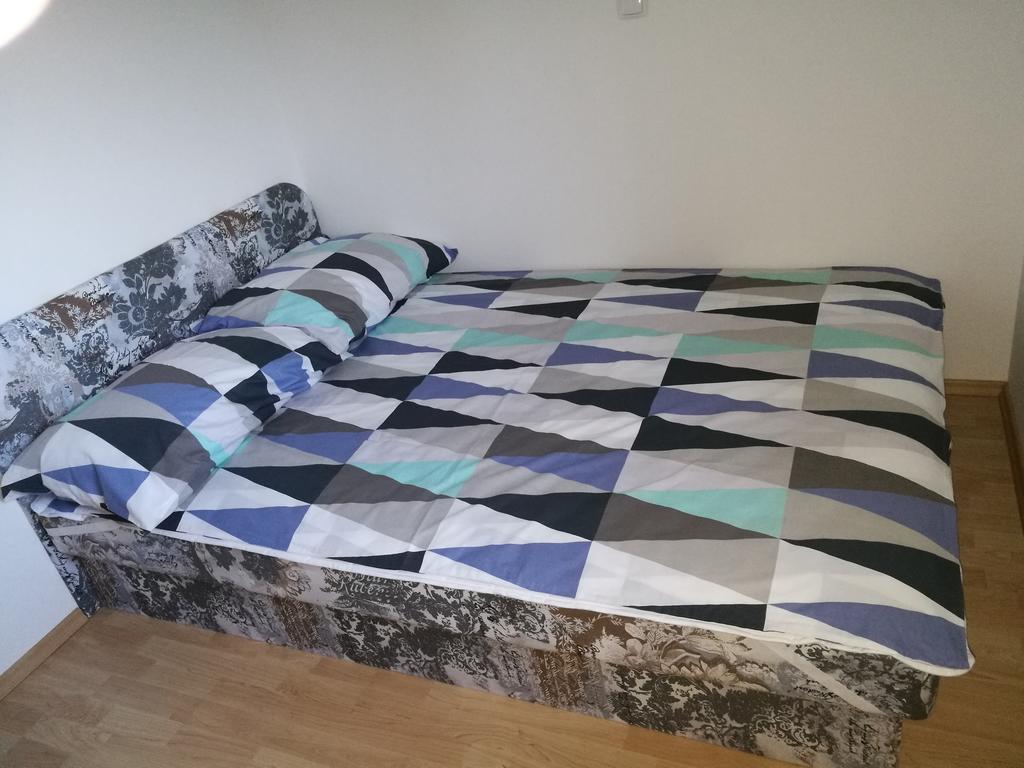 Holiday Home Neokrnjena Narava Sevnica Kültér fotó